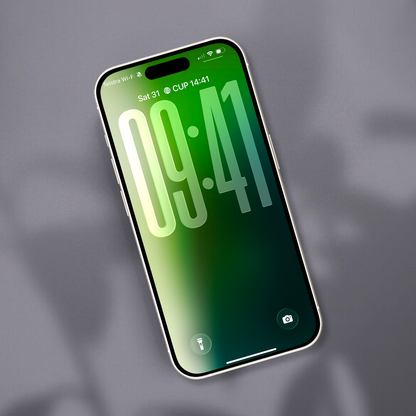 Lush Forest Green | Clean iPhone Wallpaper Set of 3 (G-030)